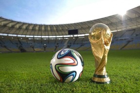 爱游戏娱乐网址-库里：“远距离投篮”成全联盟的核心战术！，库里投球最远在哪里